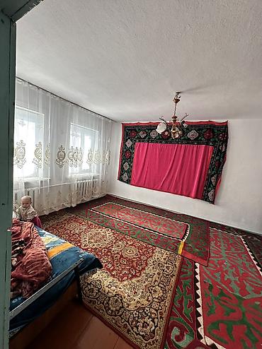 aalam city: 3 комнаты, 65 м², 6 соток, Токмак, Собственник — 10