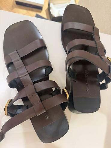 Босоножки, сандалии, шлепанцы: Женские кожаные сандалии Massimo Dutti - Цвет: темно‑коричневый - — 4