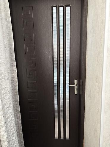 qapi: Qonaq otağı üçün İşlənmiş Otaq qapısı 80x205 sm Çərçivə ilə, Zəmanətsiz, Pulsuz quraşdırma, Ünvandan götürmə — 1