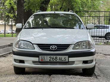 бмб е 34: Toyota Avensis: 2001 г., 1.8 л, Автомат, Бензин, Универсал