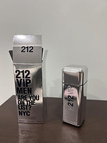 cosmo bella: Мужской одеколон 212 VIP — 1
