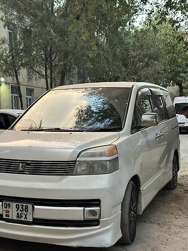 mark 2 qualis: Toyota Voxy: 2002 г., 2 л, Автомат, Бензин, Минивэн — 2