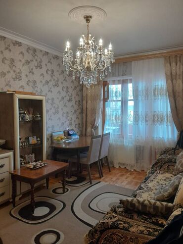 Köhnə tikili: Bakı, Köhnə Günəşli, 3 otaqlı, Köhnə tikili, 80 kv. m — 1