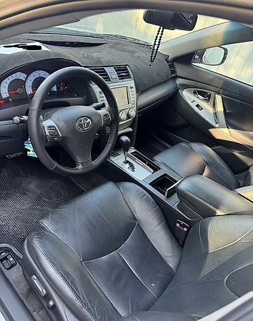 чёрные зимние: Toyota Camry: 2011 г., 3.5 л, Бензин — 3