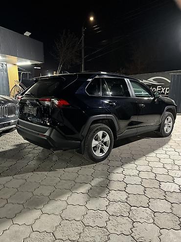 Toyota: Toyota RAV4: 2021 г., 2.5 л, Автомат, Бензин, Кроссовер — 4