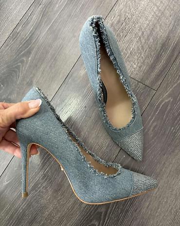 Salonke: Atraktivne Guess original cipele, jednom nošene, veličine 40. Visina — 8
