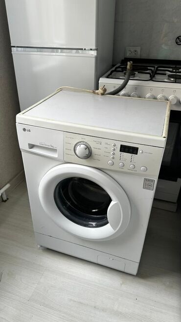 Стиральные машины: Стиральная машина LG, Автомат, До 5 кг, Полноразмерная