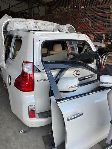 Стоп-сигналы: Запчасти на Lexus LX570 land cruiser, Lexus GX Фара плафон стоп — 5