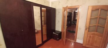 açılan divanlar: Распашной, 6 дверей Прямой шкаф, Стенка