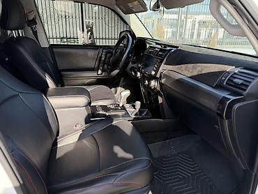 Toyota: Toyota 4Runner: 2020 г., 4 л, Автомат, Бензин, Внедорожник — 8