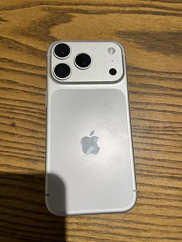 IPhone 17 Pro, Gümüşü, Simsiz şarj, Face ID lalafo.az -da IPhone 17 Pro, Gümüşü, Simsiz şarj, Face ID