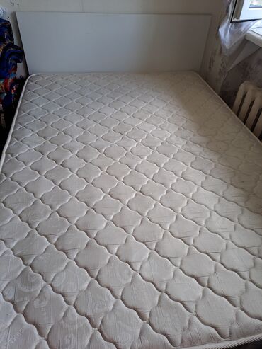 защитный барьер для взрослой кровати: Эки кишилик Керебет, Колдонулган