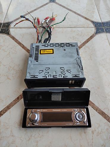 Maqnitofonlar: Panasonic CQ-C8351N avtomobil maqnitofonu - 1-DIN ön paneli çıxarılan — 2