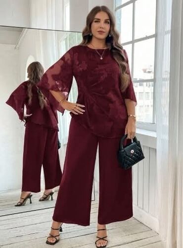 Kompleti: Kompleti Cena 3300din Vel 0XL,1XL,2XL,3XL,4XL Mere u slikama Poručuje — 3
