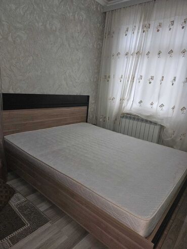 Divanlar: Təknəfərlik çarpayı, Bazasız, Matras ilə, Siyirməsiz