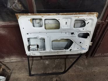 Auto delovi: Vrata prednja Desna Lada 2107 Riva, Lada Karavan,2105. Vrata su — 10