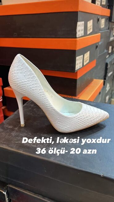 ayaqqabi razmerleri: Tuflilər, Ölçü: 36, rəng - Ağ, Yeni