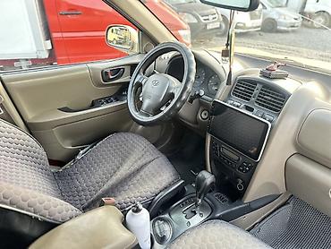 сантафе гибрид: Hyundai Santa Fe: 2002 г., 2.7 л, Автомат, Газ, Кроссовер — 3