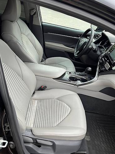 rav4 se: Toyota Camry: 2021 г., 2.5 л, Вариатор, Гибрид, Седан — 4