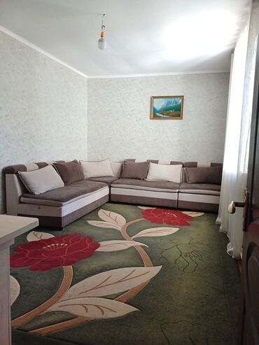 Долгосрочная аренда домов: 60 м², 2 комнаты, Утепленный, Балкон застеклен, Сарай