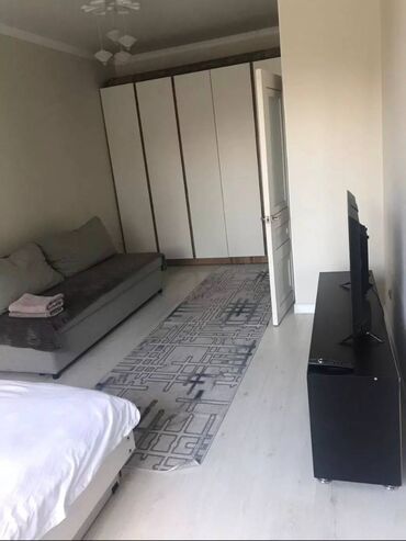 Автобизнес: 1 комната, 43 м², Элитка, 2 этаж, Евроремонт