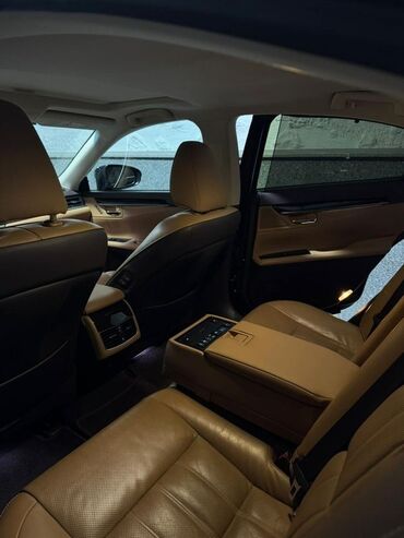 Lexus: Lexus ES: 2017 г., 2.5 л, Вариатор, Гибрид, Седан — 9