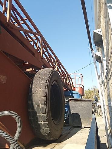 QAZ: QAZ : 4.5 l | 1985 il 100000 km Universal — 8