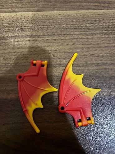 şaxta baba oyuncagi: LEGO® Ninjago “əjdaha/qanad” detalı – 2 ədəd - Rəng: qırmızı-sarı — 1