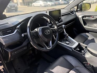 Toyota: Toyota RAV4: 2022 г., 2.5 л, Автомат, Гибрид, Кроссовер — 2