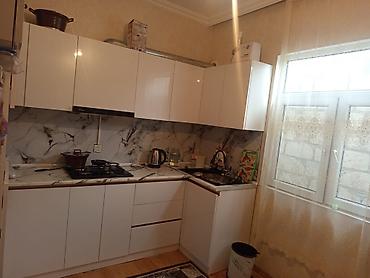 Həyət evləri və villaların satışı: 3 otaqlı, 100 kv. m, Orta təmir — 10