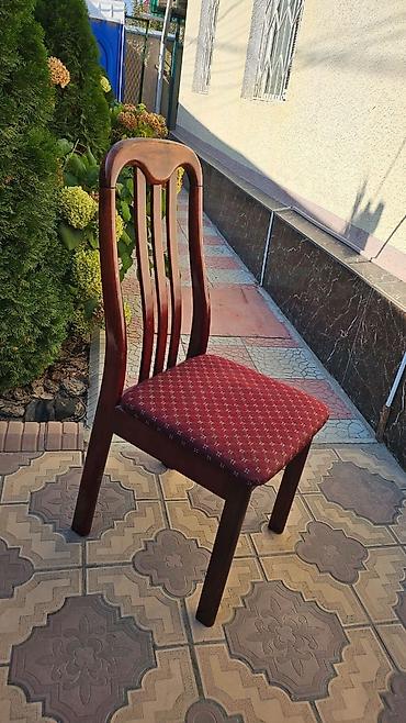деревянные шкатулки ручной работы: Стул из массива дерева с мягким сиденьем, производство Малазия - — 2