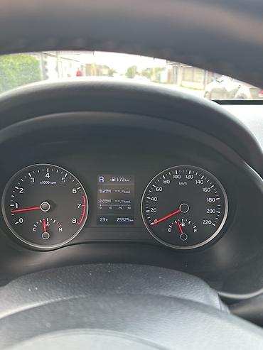 Kia: Kia Stonic: 2019 г., 1.4 л, Автомат, Бензин, Кроссовер — 12