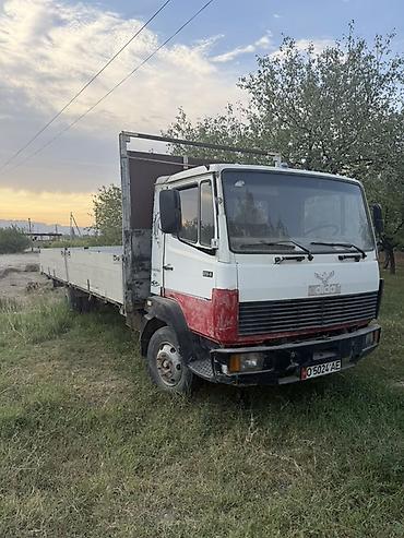 мерс 824: Бортовой грузовик Mercedes‑Benz 814 Основное: - Классический — 3