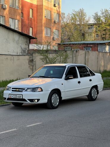 Продажа авто: Daewoo Nexia: 2008 г., 1.5 л, Механика, Бензин, Седан