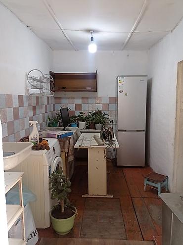 Продажа коттеджей и домов: Продается дом в центре города с земельным участком 4,7 сотки по — 21