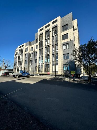 купить квартиру в бишкеке аламедин 1: 3 комнаты, 81 м², Элитка, 1 этаж, Дизайнерский ремонт