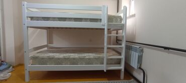 Детские кровати: Продам двухярусную кровать. Производство Россия. Почти новая цена