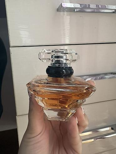 duxi narkotik: Lancôme Trésor – qadın üçün ətir 30 mL Lancome duxi, 2 dəfə istifadə — 3