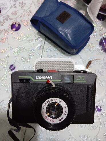 Fotokameralar: "Smena 35" analoq fotoaparatı. Bu klassik kamera film fotoqrafiyası