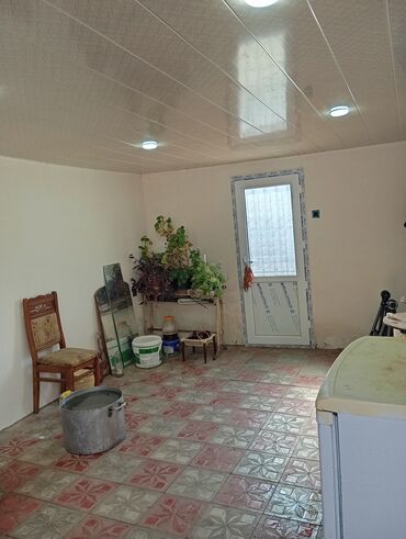 Həyət evləri və villaların satışı: Satılır. Təcili deyil. Diqqətlə oxuyun zəhmət olmasa.Ev kanal — 11