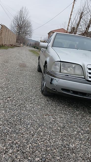 Mercedes-Benz: Mercedes-Benz C-Class (W202) sedan - Kuzov: gümüşü rəng, 4 qapı - — 2