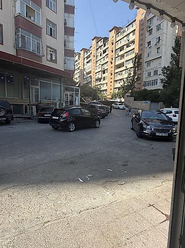 Əməkdaş axtarışı (vakansiyalar): Bərbər tələb olunur, Fiks edilmiş ödəniş, 3-5 illik təcrübə — 8