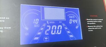 Беговые дорожки: Продаю Тренажёры со склада, Продаю Беговые дорожки Вес пользователя — 9