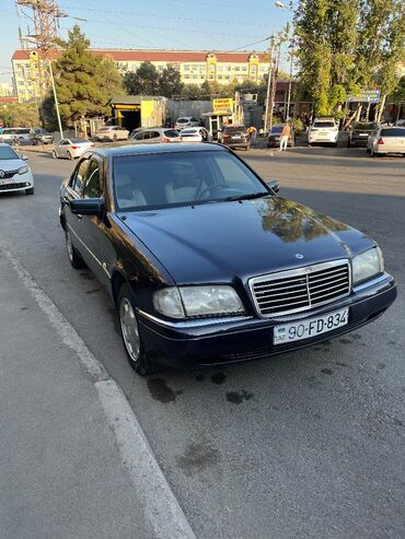 Mercedes-Benz: Mercedes-Benz C 180: 1.8 l | 1996 il Sedan — 6