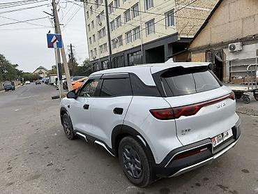 узкие колеса мтз: BYD Yuan Up: 2025 г., Электромобиль, Кроссовер — 4
