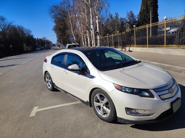 авто крайслер: Chevrolet Volt: 2012 г., 1.4 л, Вариатор, Гибрид, Хэтчбэк