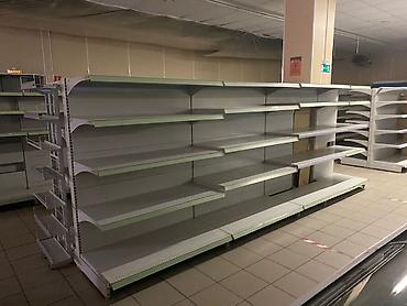 Соода жабдуулары: Витрины, стеллажи, полки торговые металлические б/у, полка магазинная — 4