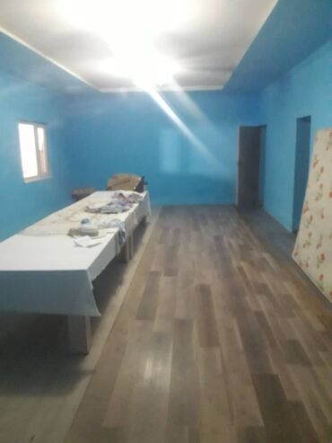 дом в центре бишкек: 300 м², 5 комнат, Утепленный, Парковка