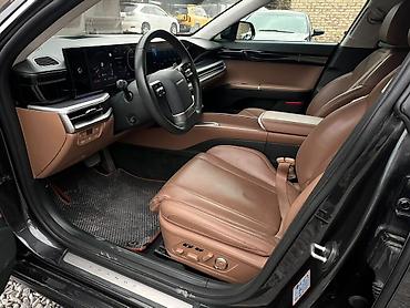 geely preface: Hyundai Grandeur: 2024 г., 1.6 л, Вариатор, Гибрид, Седан — 10