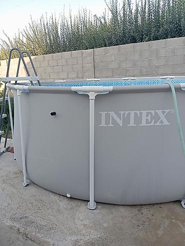 лайнеры: Каркасный круглый бассейн Intex - Тип: каркасный надземный бассейн - — 2